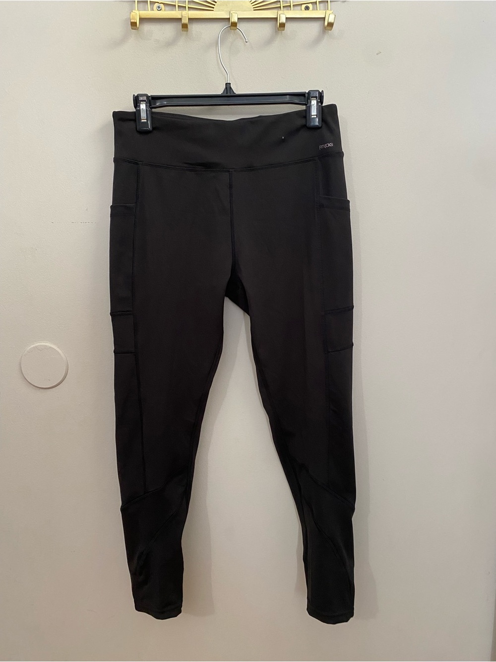 Fitkicks Black High-Waist Pocket Leggings